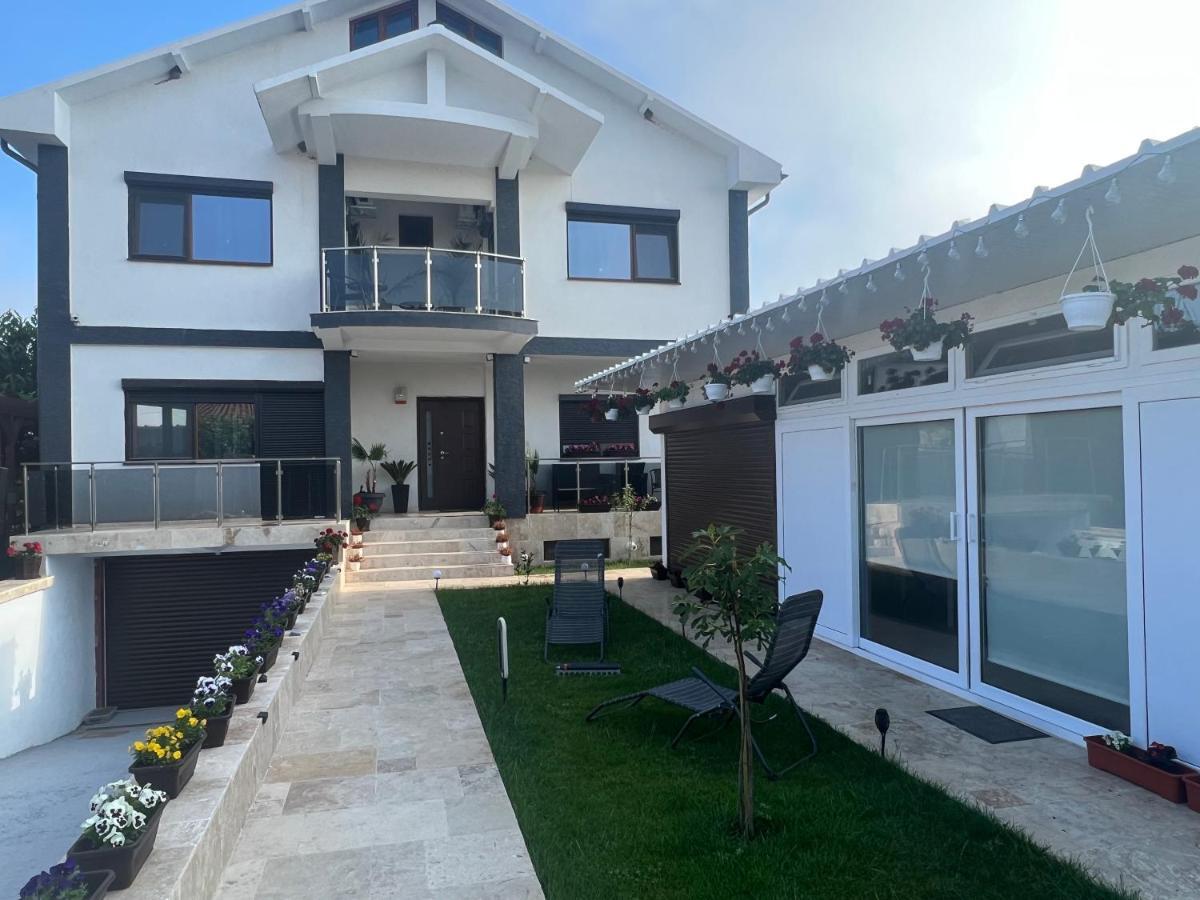 Vila Adelis Vama Veche Exterior foto